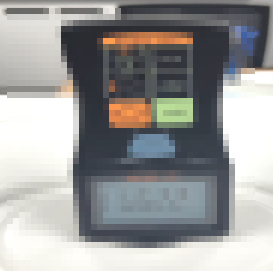 558537640
